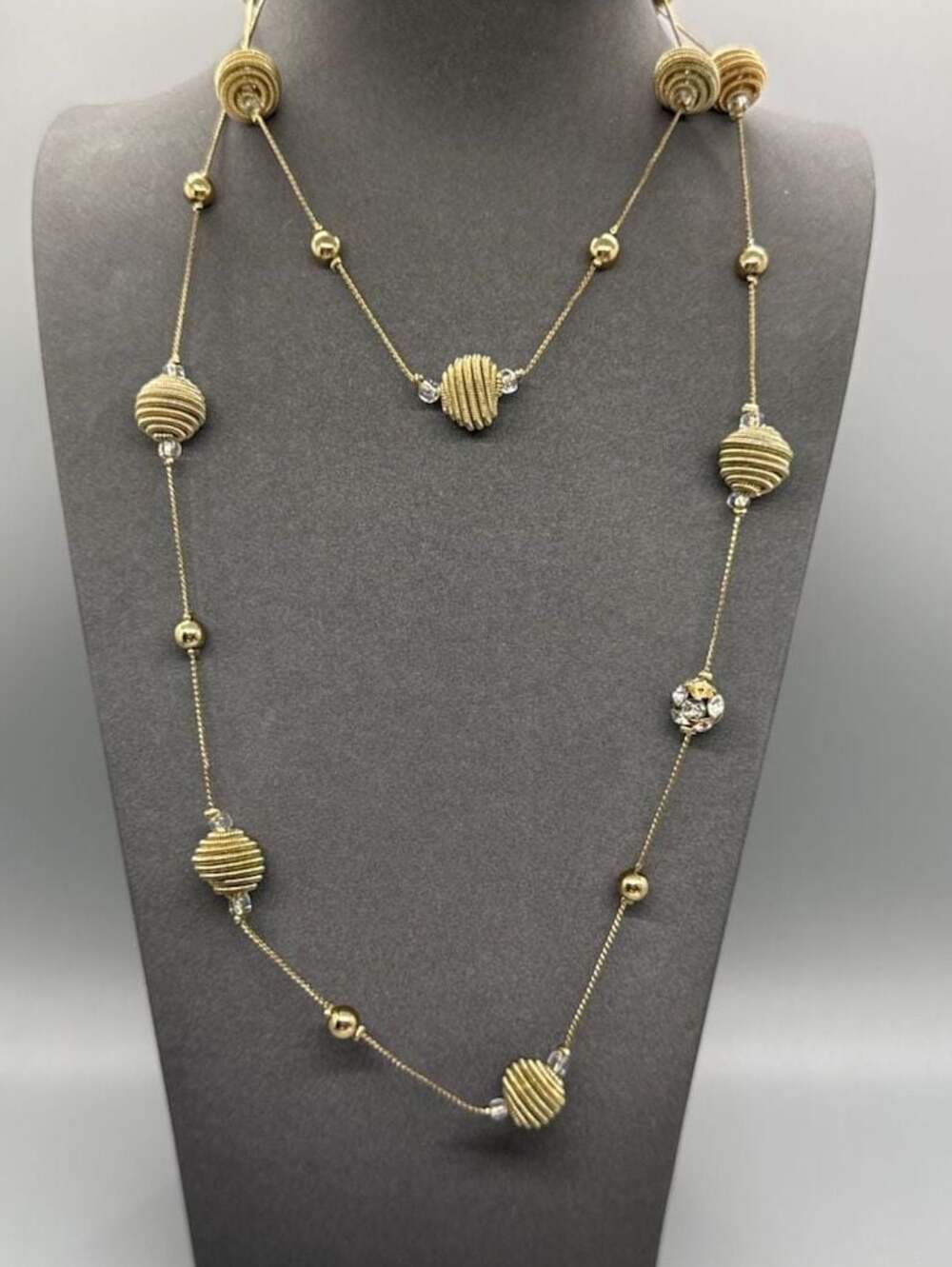 Gold Tone Long Station Necklace Coiled Spring Beehive and Rhinestone Beads Vtg - Picture 6 of 13